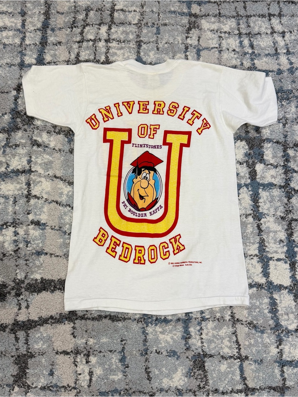 Village Mews VINTAGE UNIVERSITY OF BEDROCK Flinstones - T-SHIRT 1986  - Small